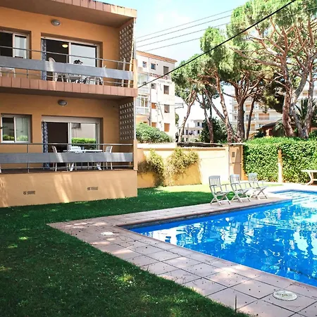 Apartment Acogedor Apto Muy Centrico Con Piscina En